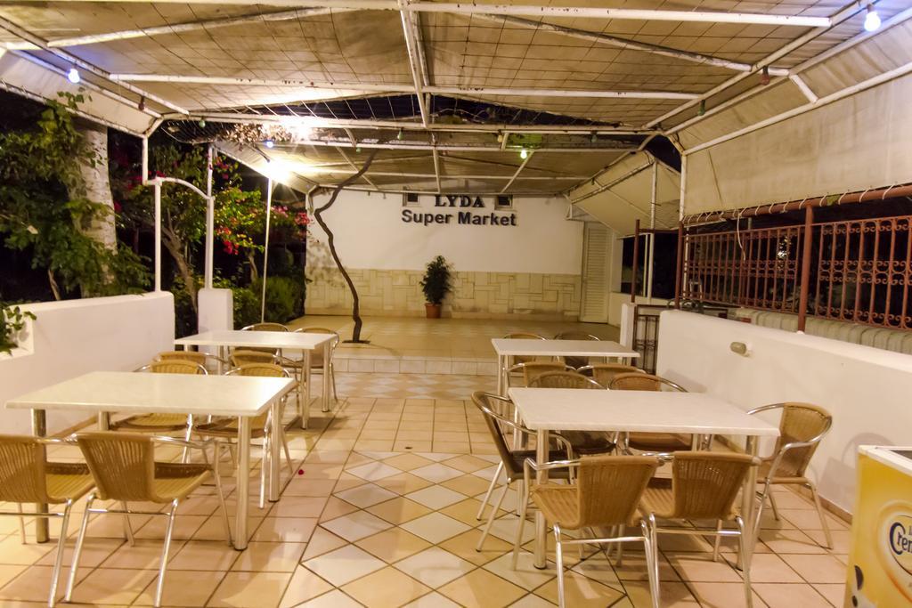 Lyda Hotel Heraklion Exterior foto